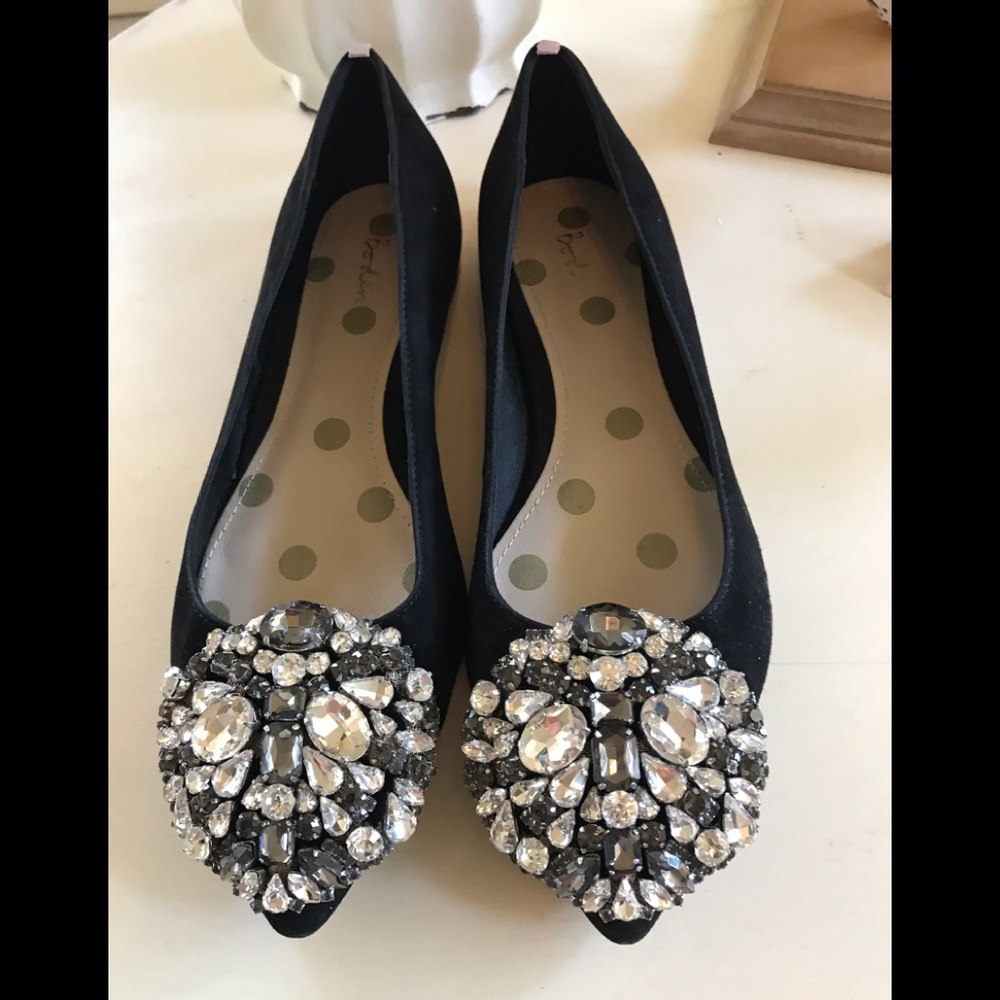 🌺🌺🌺 🎉host Pick🎉Elegant Boden suede flats. Worn only once. - Picture 2 of 7